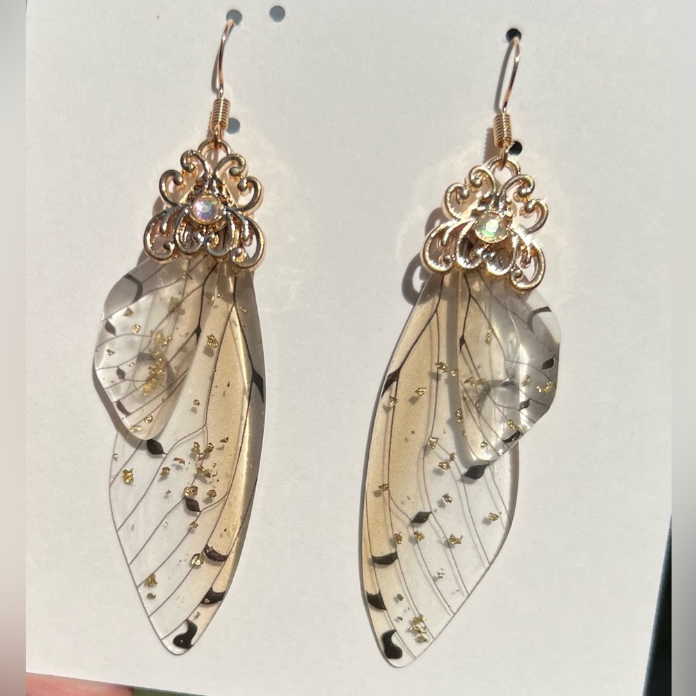 - Acrylic Fairy Wing Earrings - Picture 3 of 6